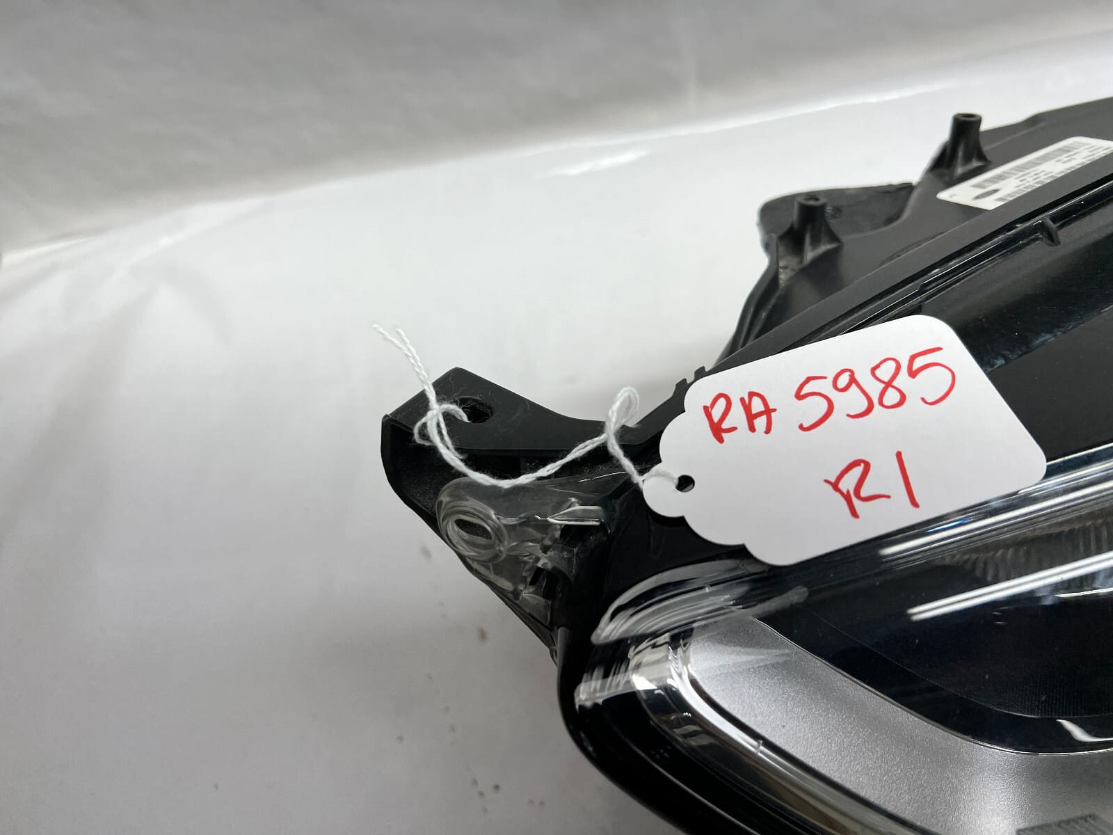 2013 2014 2015 2016 ford fusion halogen front left oem headlight - Image 10