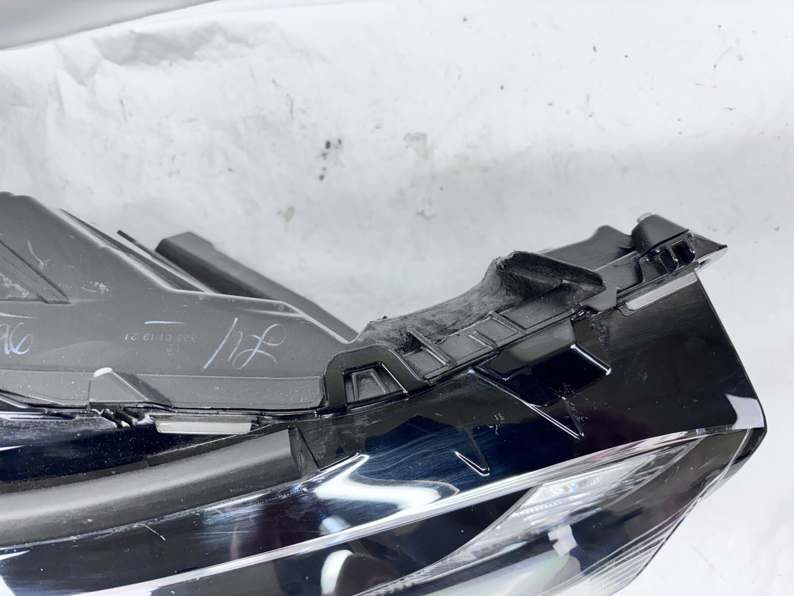 100008A0M4 2020 2021 2022 2023 TOYOTA HIGHLANDER LED FRONT RIGHT OEM HEADLIGHT - Image 13