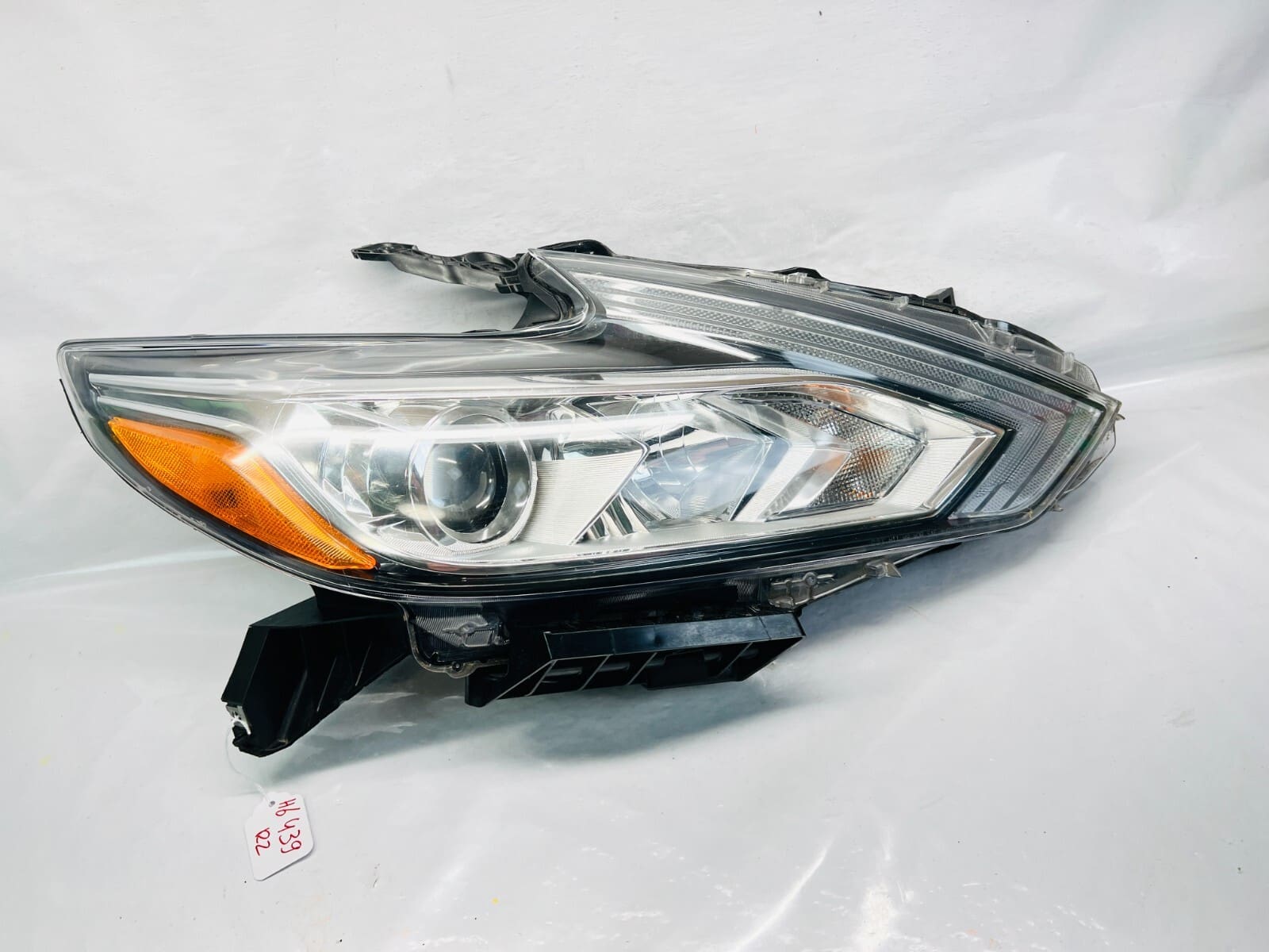 2016 2017 2018 NISSAN ALTIMA HALOGEN FRONT RIGHT OEM HEADLIGHT