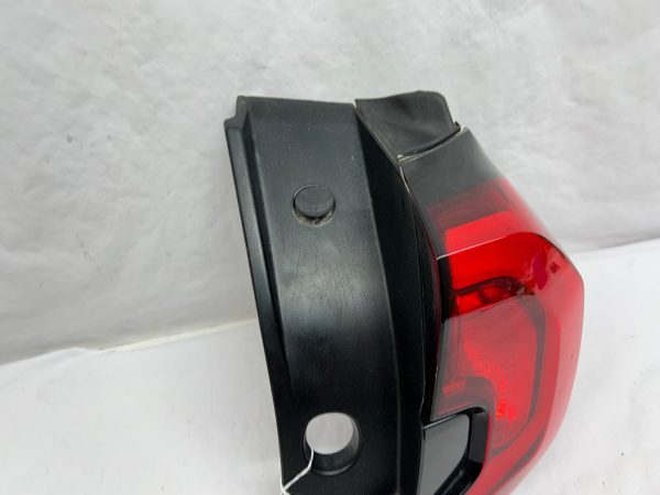 84774111  2018 2019 2020 2021 gmc terrain led rear right oem tail light - Image 13