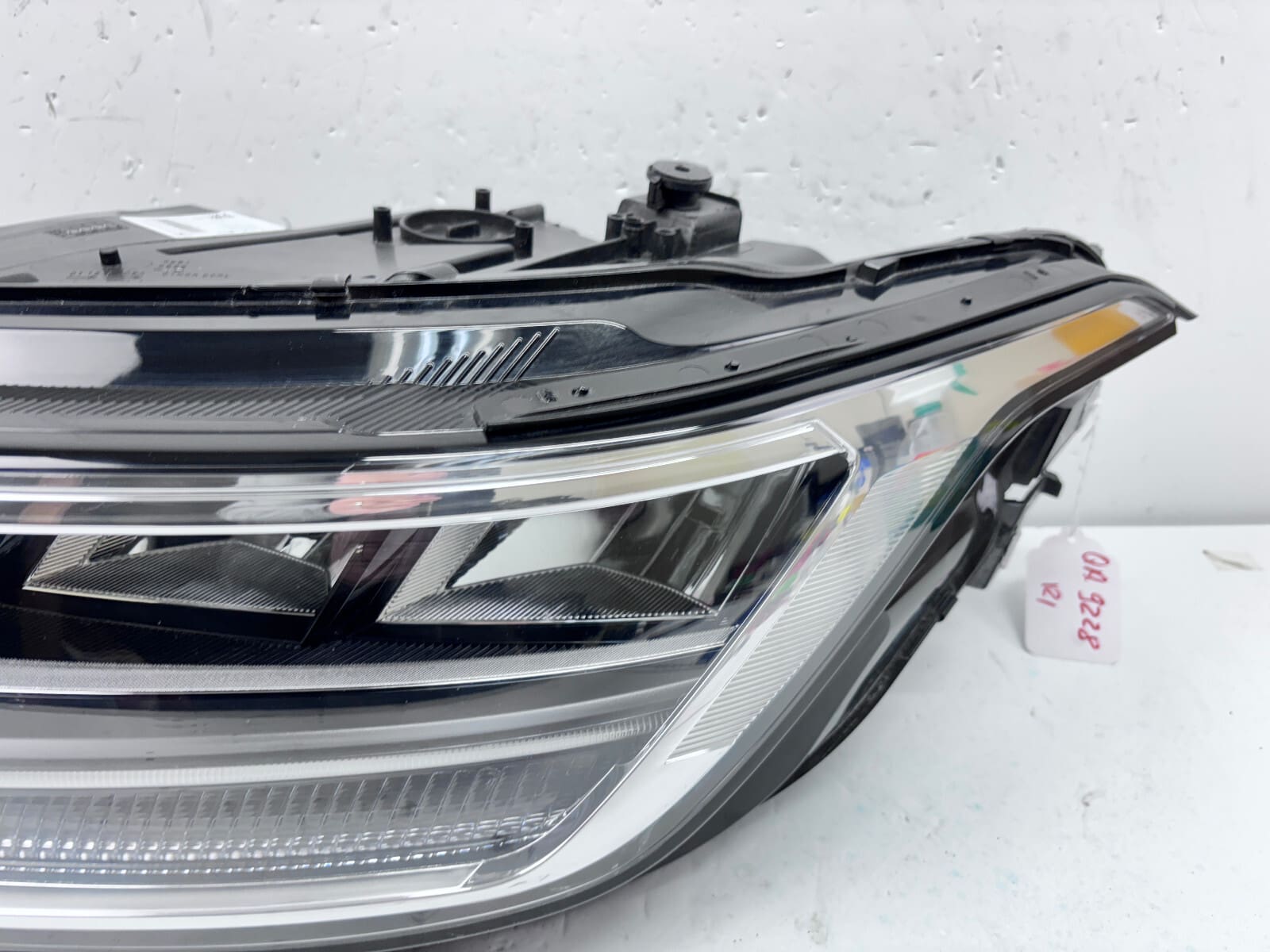 2022 2023 2024 VW TIGUAN LED FRONT LEFT OEM HEADLIGHT 5NL941035A - Image 11