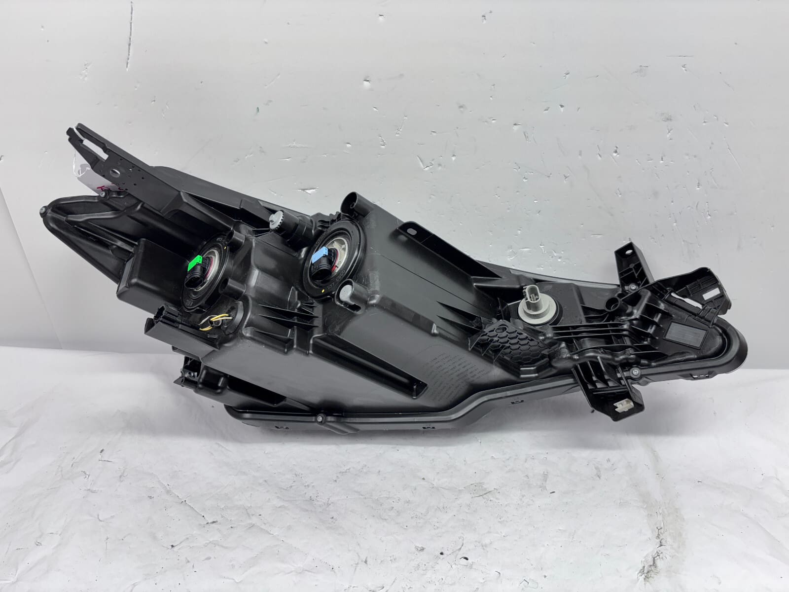 2021 2022 2023 NISSAN KICKS HALOGEN FRONT LEFT OEM HEADLIGHT 26010-5R00A - Image 16