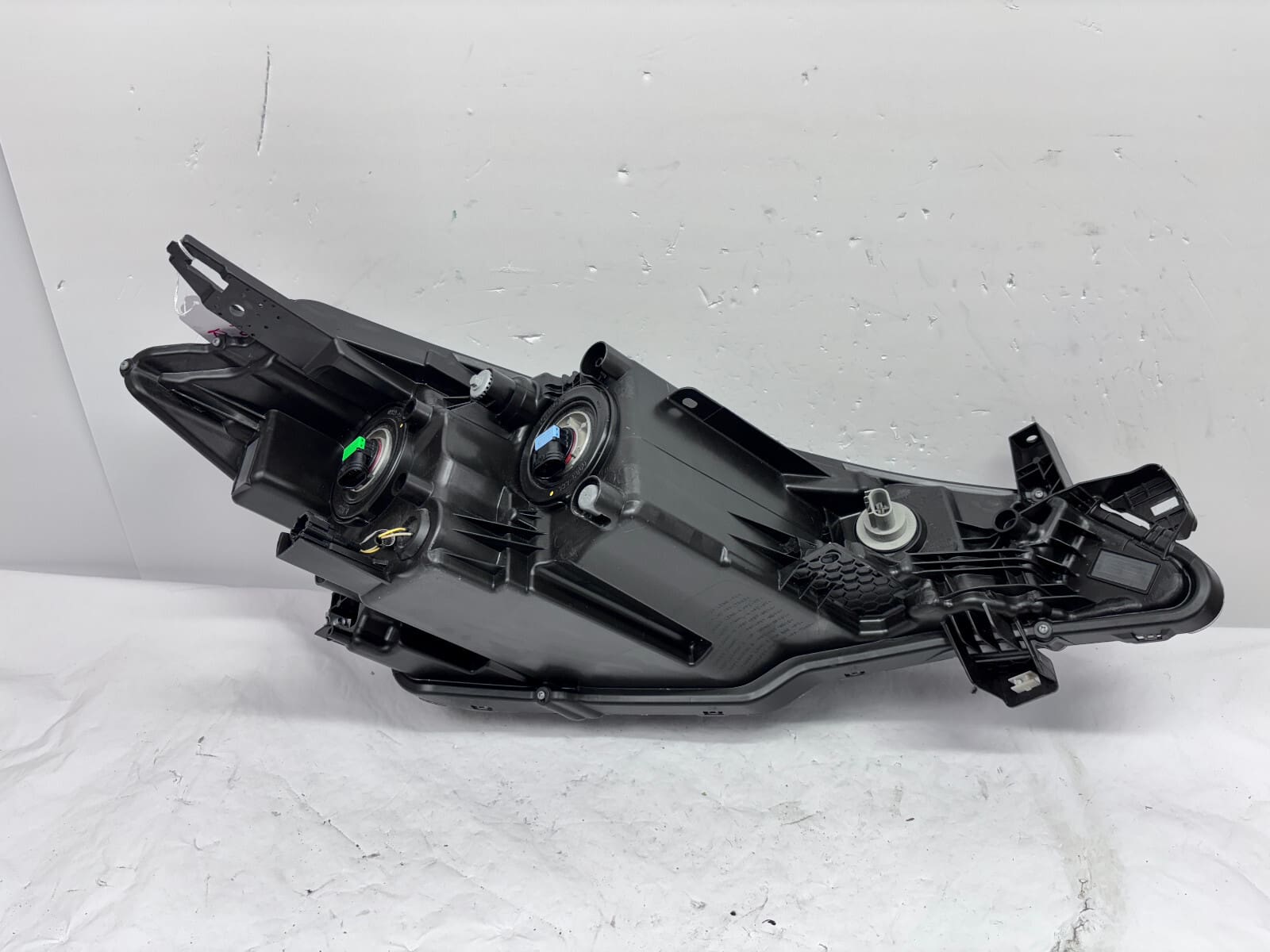 2021 2022 2023 NISSAN KICKS HALOGEN FRONT LEFT OEM HEADLIGHT 26010-5R00A - Image 17