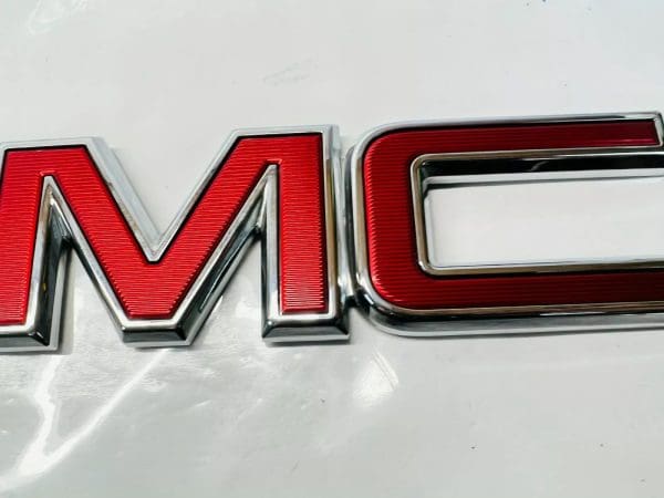 23122158 2014 2015 2016 2017 2018 2019 GMC SIERRA 15-21 CANYON REAR OEM EMBLEM - Image 5