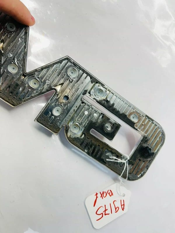 23122158 2014 2015 2016 2017 2018 2019 GMC SIERRA 15-21 CANYON REAR OEM EMBLEM - Image 12