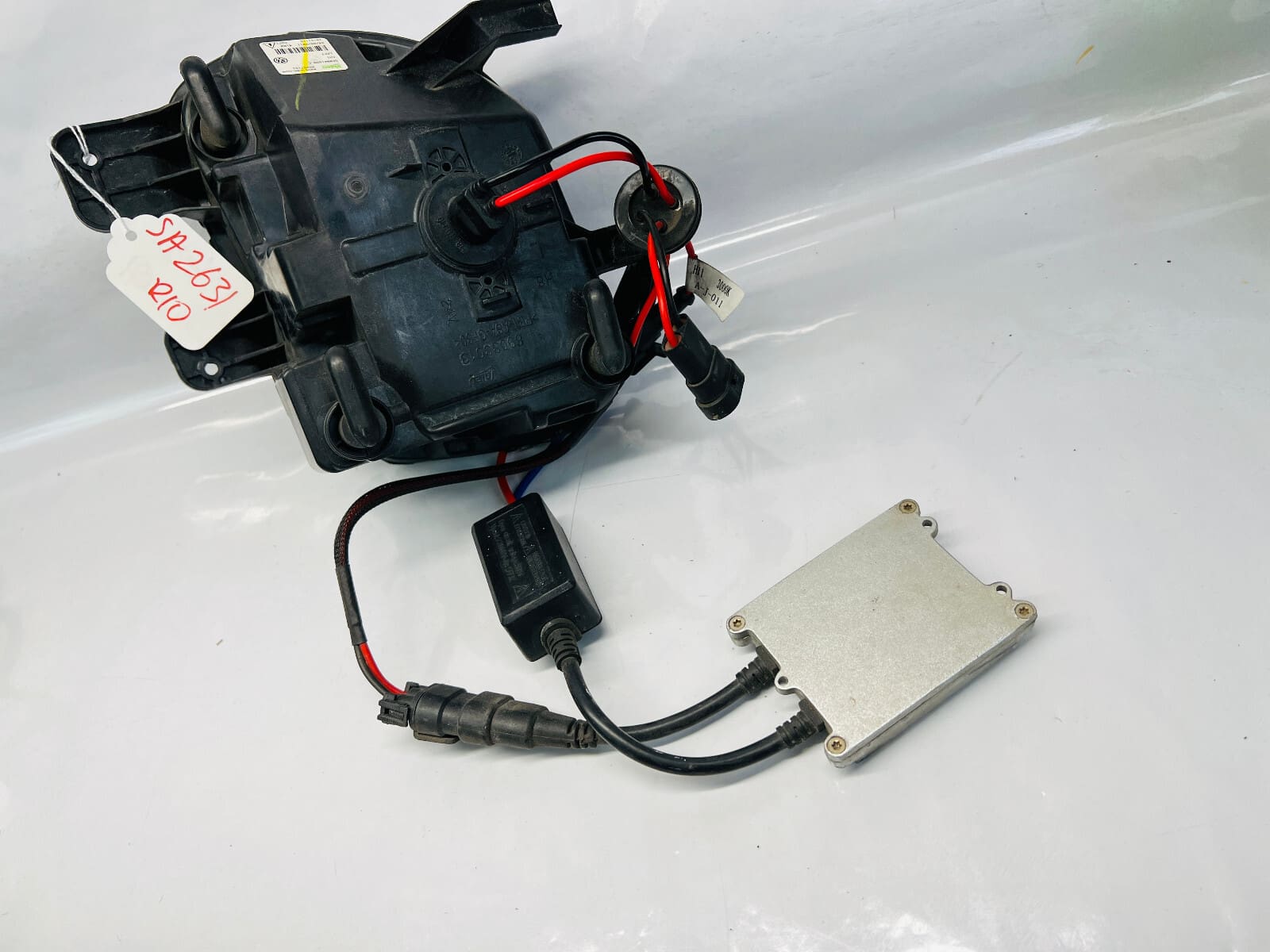 5K0941699C 2010 2011 2012 2013 2014 VW GTI XENON HID FRONT LEFT OEM FOG LIGHT - Image 11