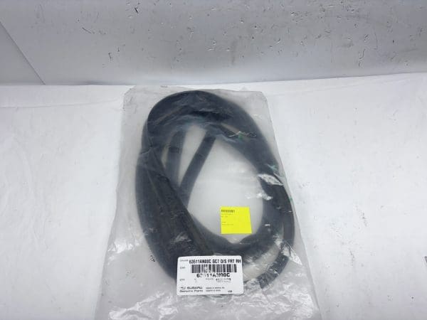 OEM 2020-2023 2024 2025 SUBARU LEGACY FRONT RIGHT DOOR WEATHERSTRIP 63511an00c - Image 2