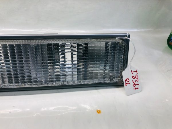 5975424 1990-1992 1993 CHEVY GMC FRONT RIGHT PARKING LIGHT C1500 K1500 2500 3500 - Image 3