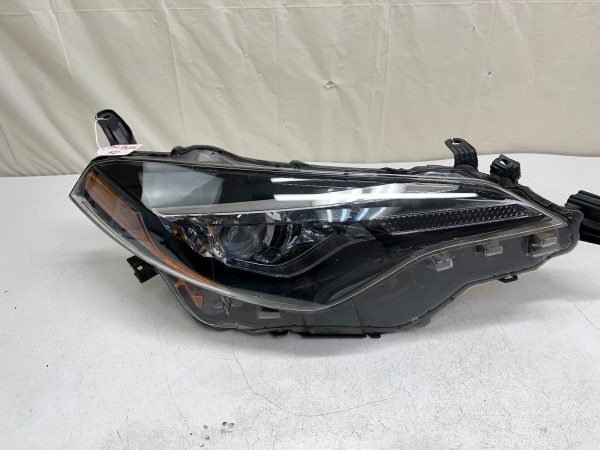 ⭐️ALL TABS 2017 2018 2019 TOYOTA COROLLA LED  FRONT RIGHT OEM HEADLIGHT