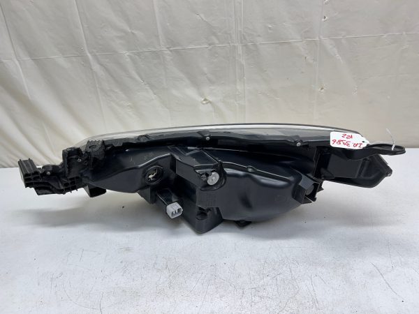 ⭐️ALL TABS 2017 2018 2019 TOYOTA COROLLA LED  FRONT RIGHT OEM HEADLIGHT - Image 15