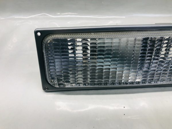 5975424 1990-1992 1993 CHEVY GMC FRONT RIGHT PARKING LIGHT C1500 K1500 2500 3500 - Image 8