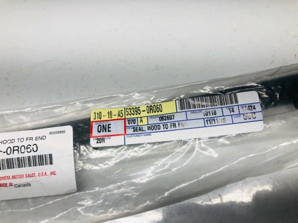 OEM 53395-0R060 2016 2017 2018 TOYOTA RAV4 FRONT BUMPER GRILLE SEAL GENUINE - Image 2