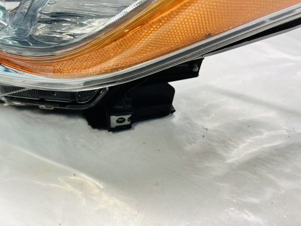 2014 2015 2016 TOYOTA HIGHLANDER HALOGEN FRONT LEFT OEM HEADLIGHT TABS FIXED - Image 5