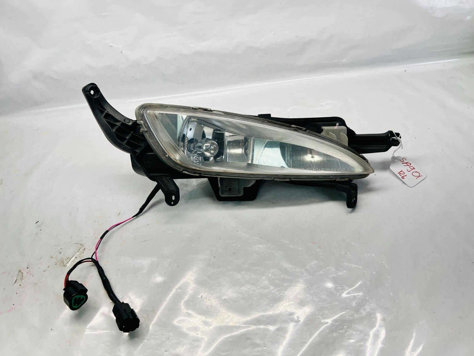 922022T0 2011 2012 2013 KIA OPTIMA FRONT RIGHT OEM FOG LIGHT
