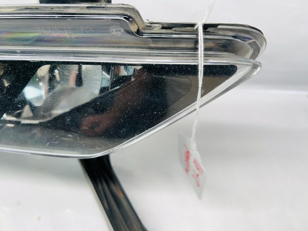 01219102 2016 2017 2018 2019 NISSAN MAXIMA FRONT RIGHT OEM FOG LIGHT HALOGEN - Image 2