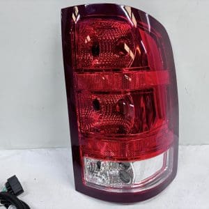 2007 2008 2009 2010 2011 2012 2013 2014 GMC SIERRA REAR RIGHT CAPA TAIL LIGHT