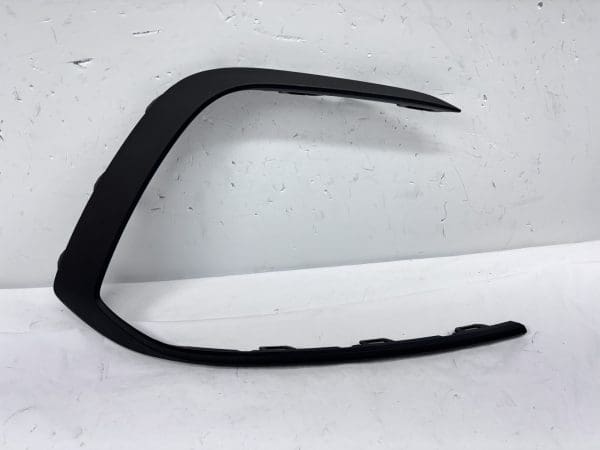 5h08537649b9 2022 2023 2024 VW Golf GTI Front Right OEM Bumper Grille Vent