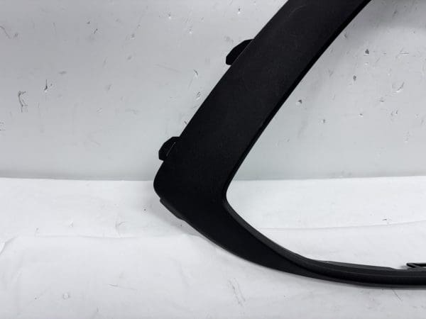 5h08537649b9 2022 2023 2024 VW Golf GTI Front Right OEM Bumper Grille Vent - Image 5