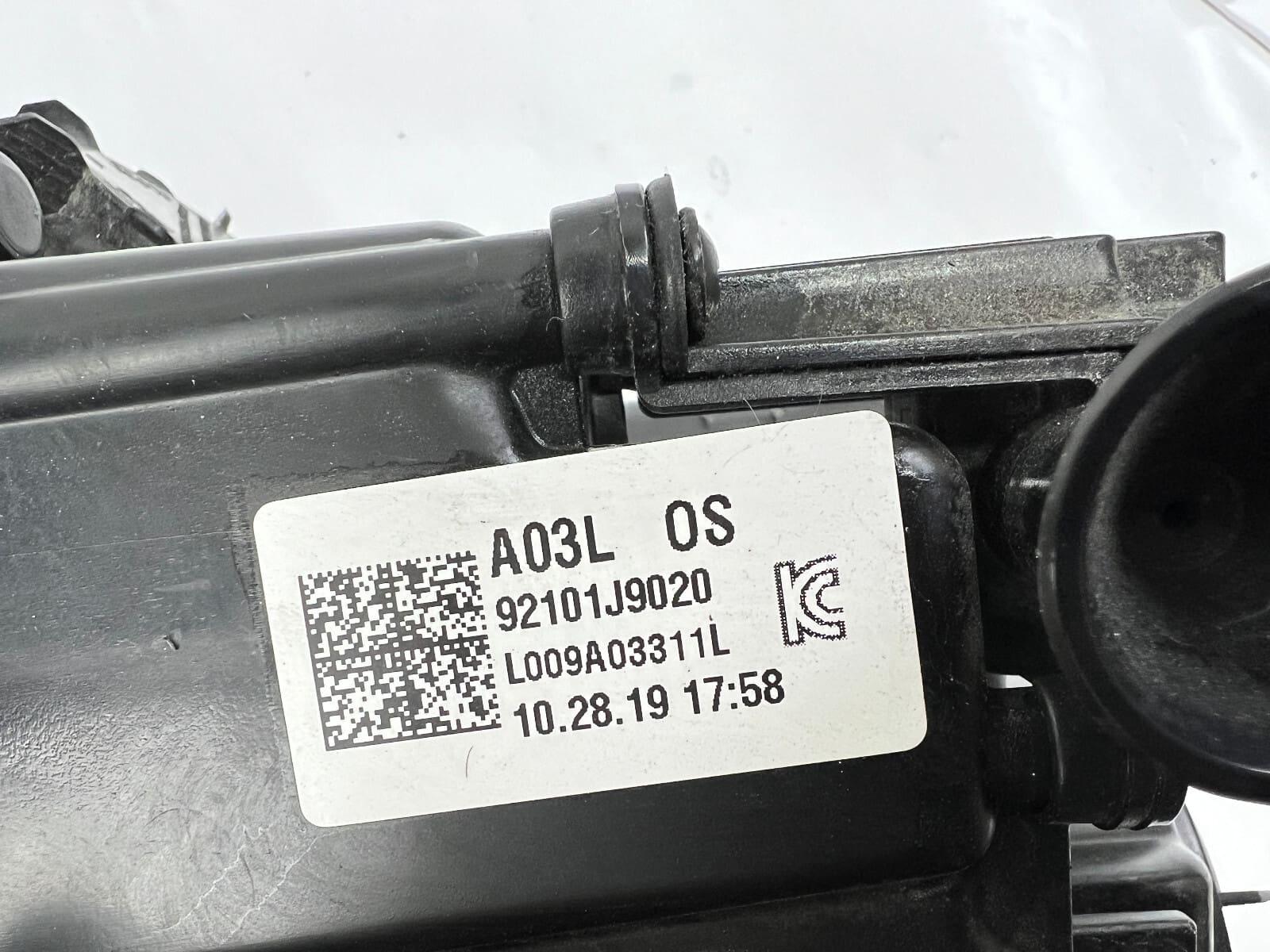 2018 2019 2020 2021 hyundai kona halogen front left oem headlight 92101-J9020 - Image 17