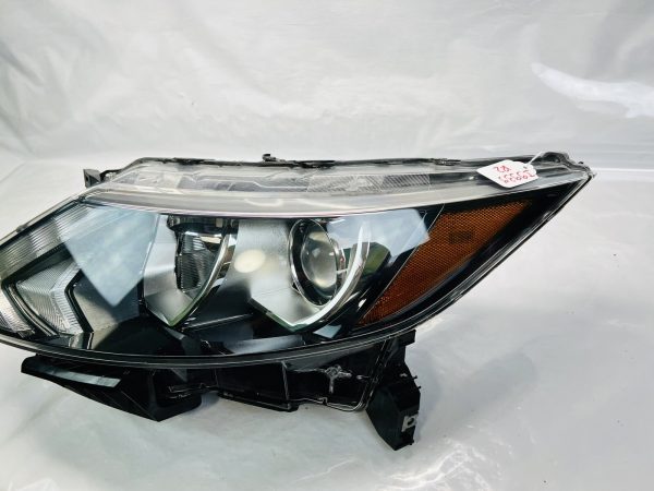 2017 2018 2019 NISSAN ROGUE SPORT HALOGEN LED FRONT LEFT OEM HEADLIGHT GENUINE - Image 2