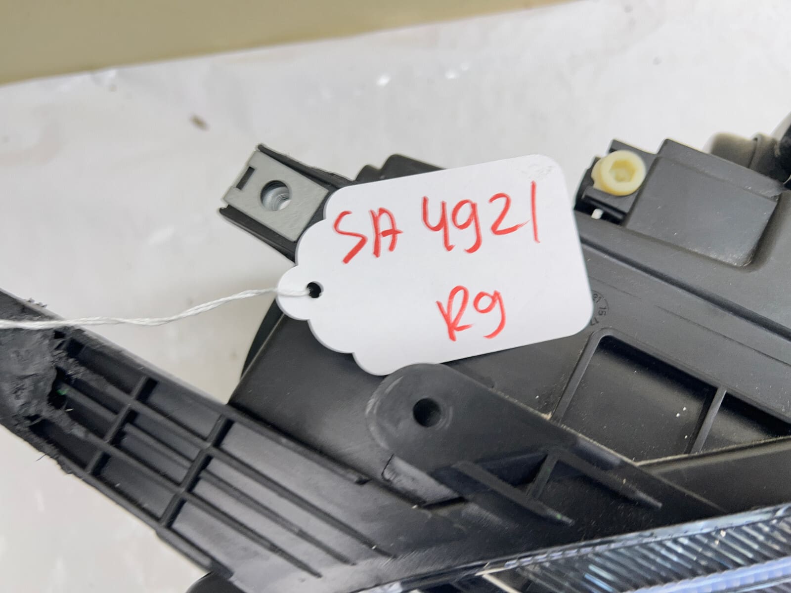 2010 2011 2012 FORD FUSION HALOGEN FRONT RIGHT CAPA HEADLIGHT - Image 10