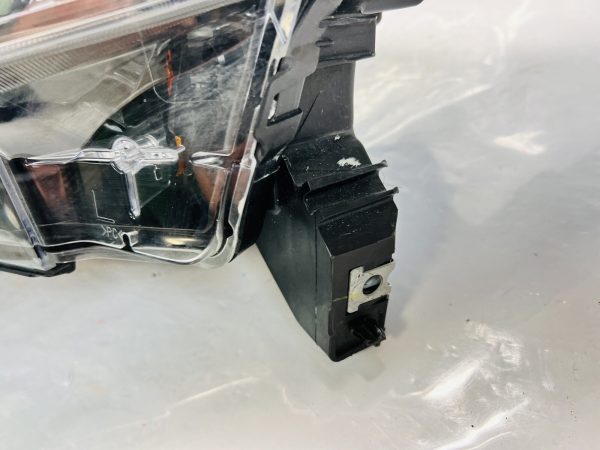 2017 2018 2019 NISSAN ROGUE SPORT HALOGEN LED FRONT LEFT OEM HEADLIGHT GENUINE - Image 6