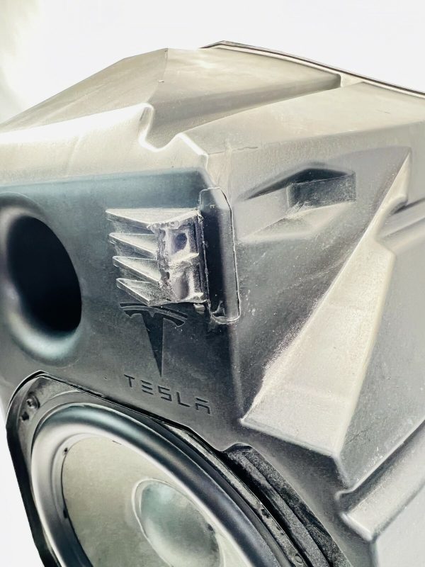 1079746-00-B 2017-2021 2022 2023 TESLA MODEL 3 SUBWOOFER OEM GENUINE SPEAKER - Image 3