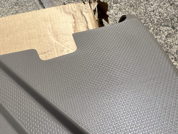 2013 2014 2015 2016 FORD F250 F350 F450  REAR OEM BUMPER STEP PAD dc3z17b807ba - Image 2