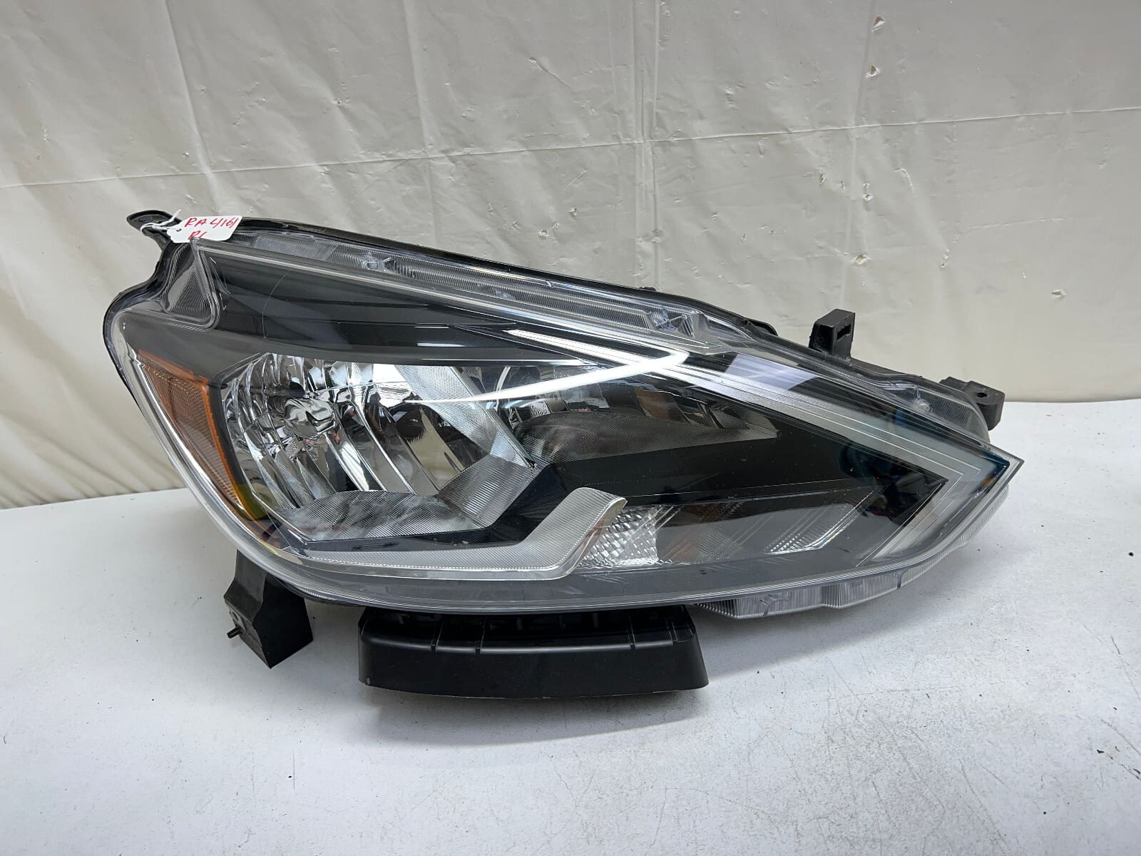 ALL TABS 2016 2017 2018 2019 NISSAN SENTRA HALOGEN FRONT RIGHT OEM HEADLIGHT