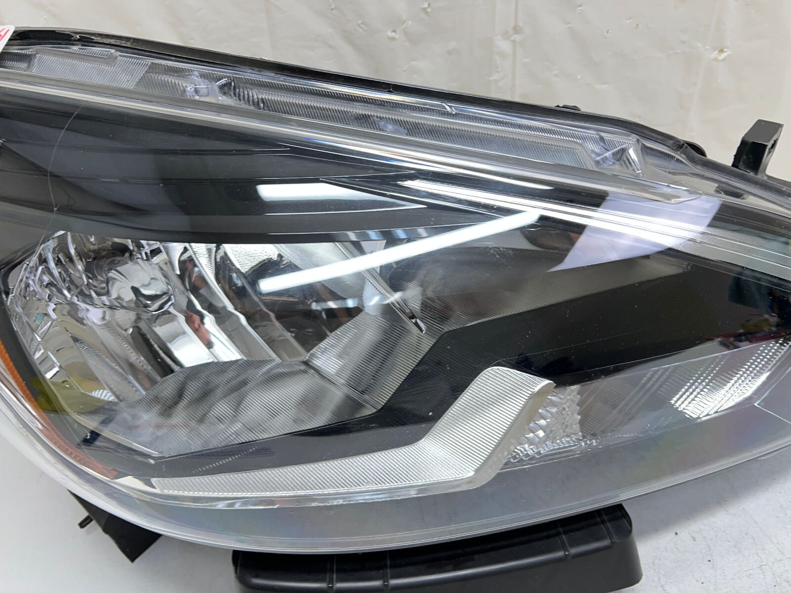 ALL TABS 2016 2017 2018 2019 NISSAN SENTRA HALOGEN FRONT RIGHT OEM HEADLIGHT - Image 5