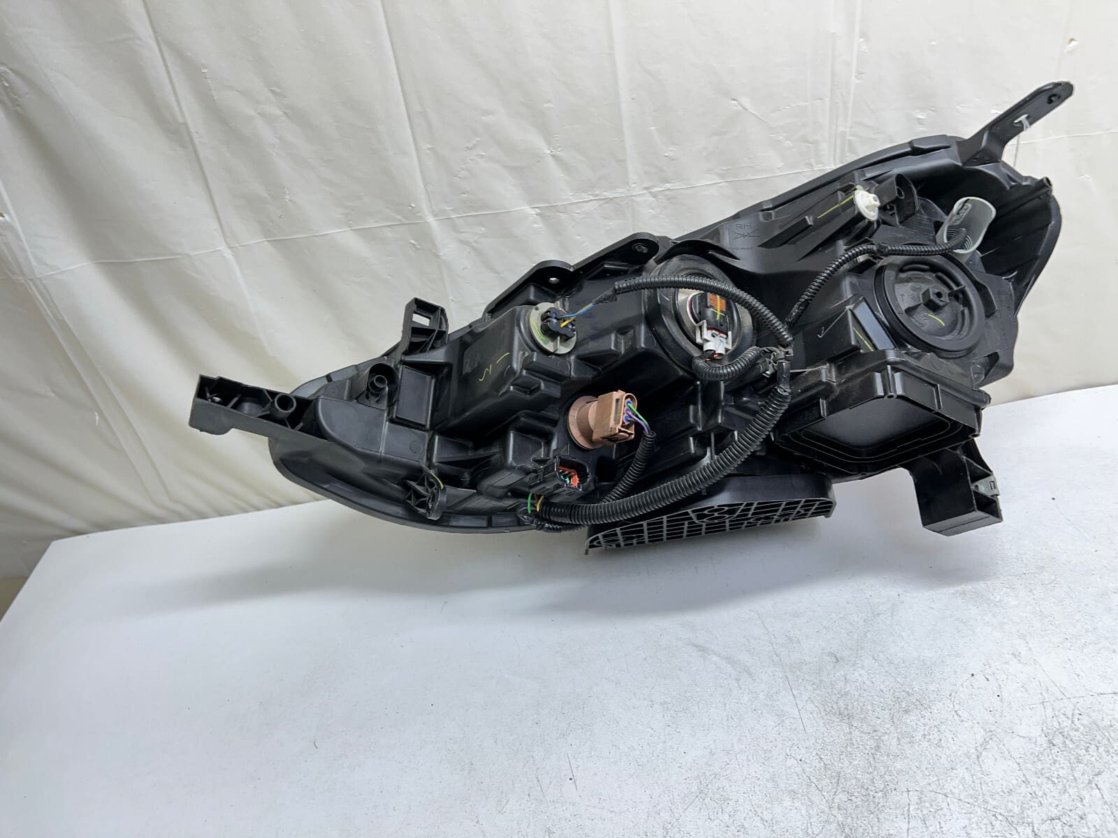 ALL TABS 2016 2017 2018 2019 NISSAN SENTRA HALOGEN FRONT RIGHT OEM HEADLIGHT - Image 14