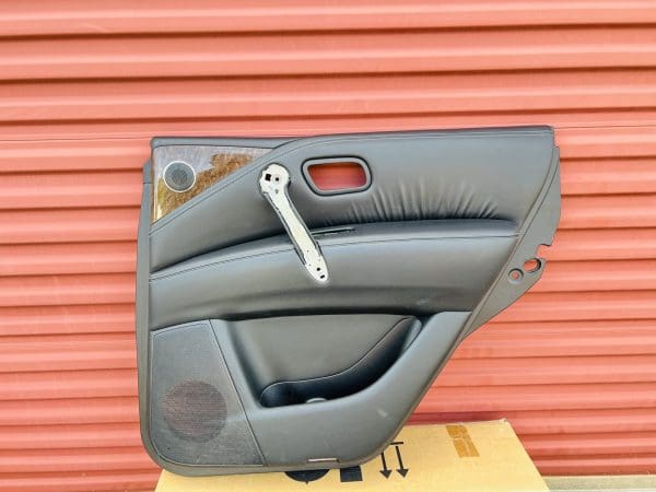 2011-2014 2015 2016 2017 INFINITI QX56 QX80 REAR RIGHT INTERIOR DOOR PANEL OEM