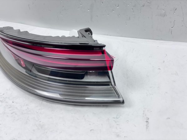 971945095AF 2022 2023 PORSCHE PANAMERA LED REAR LEFT OEM TAIL LIGHT - Image 3