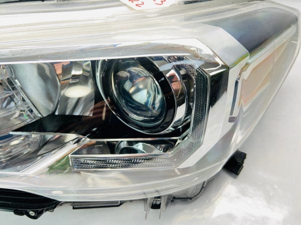 2016 2017 2018 2019 2020 2021 2022 TOYOTA TACOMA HALOGEN LED LEFT OEM HEADLIGHT - Image 5