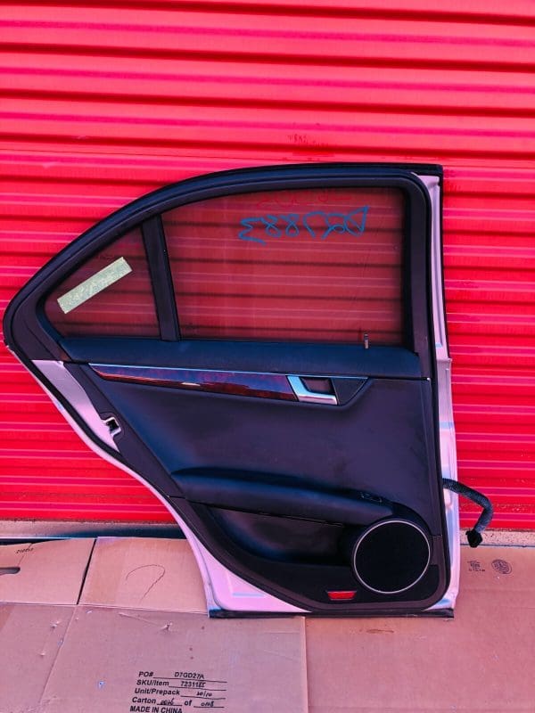 2008-2010 2011 2012 2013 2014 MERCEDES BENZ C CLASS C300 C250 REAR LEFT OEM DOOR - Image 11
