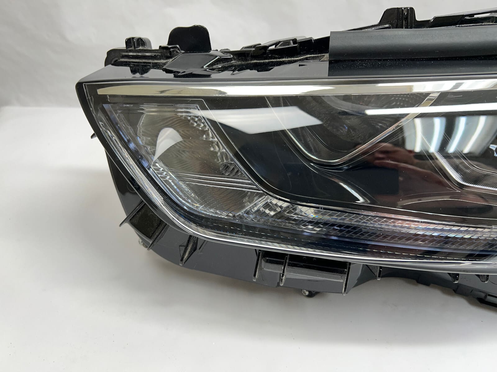 2020 2021 2022 2023 TOYOTA HIGHLANDER LED FRONT LEFT OEM HEADLIGHT 101008A06J - Image 10