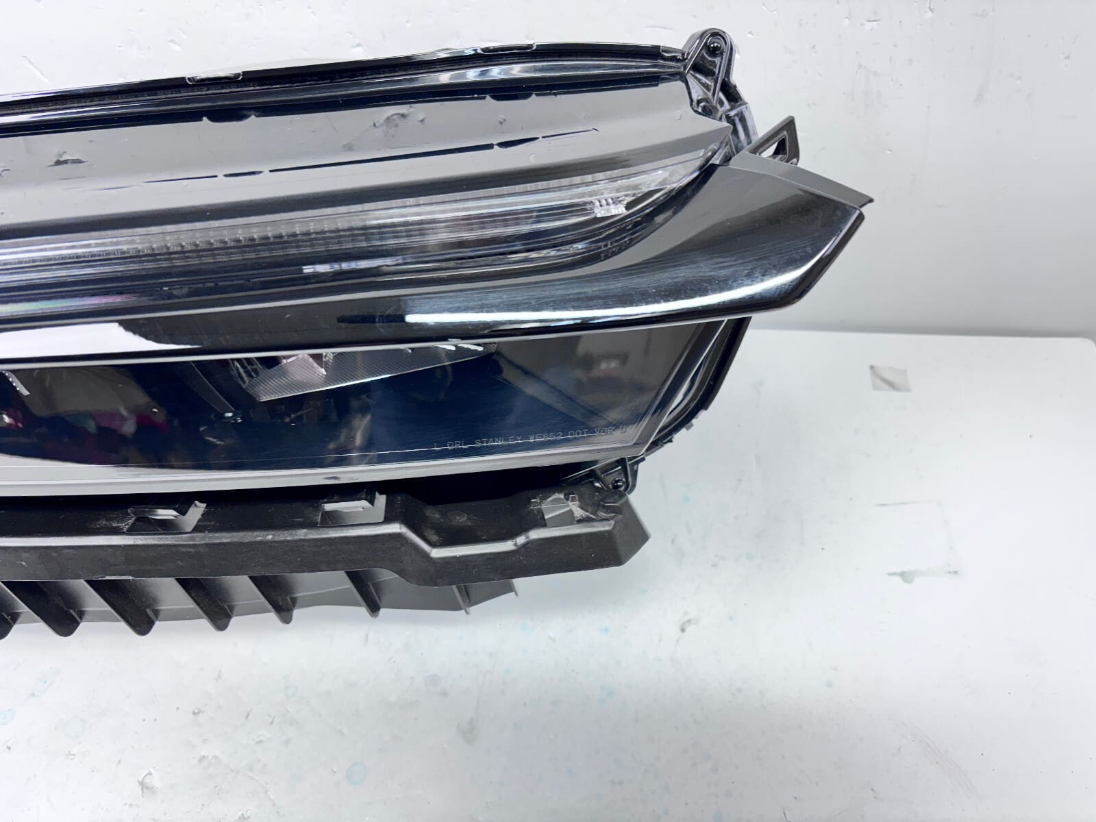 NICE ALL TABS 2023 2024 2025 HONDA CRV FULL LED FRONT RIGHT HEADLIGHT - Image 4