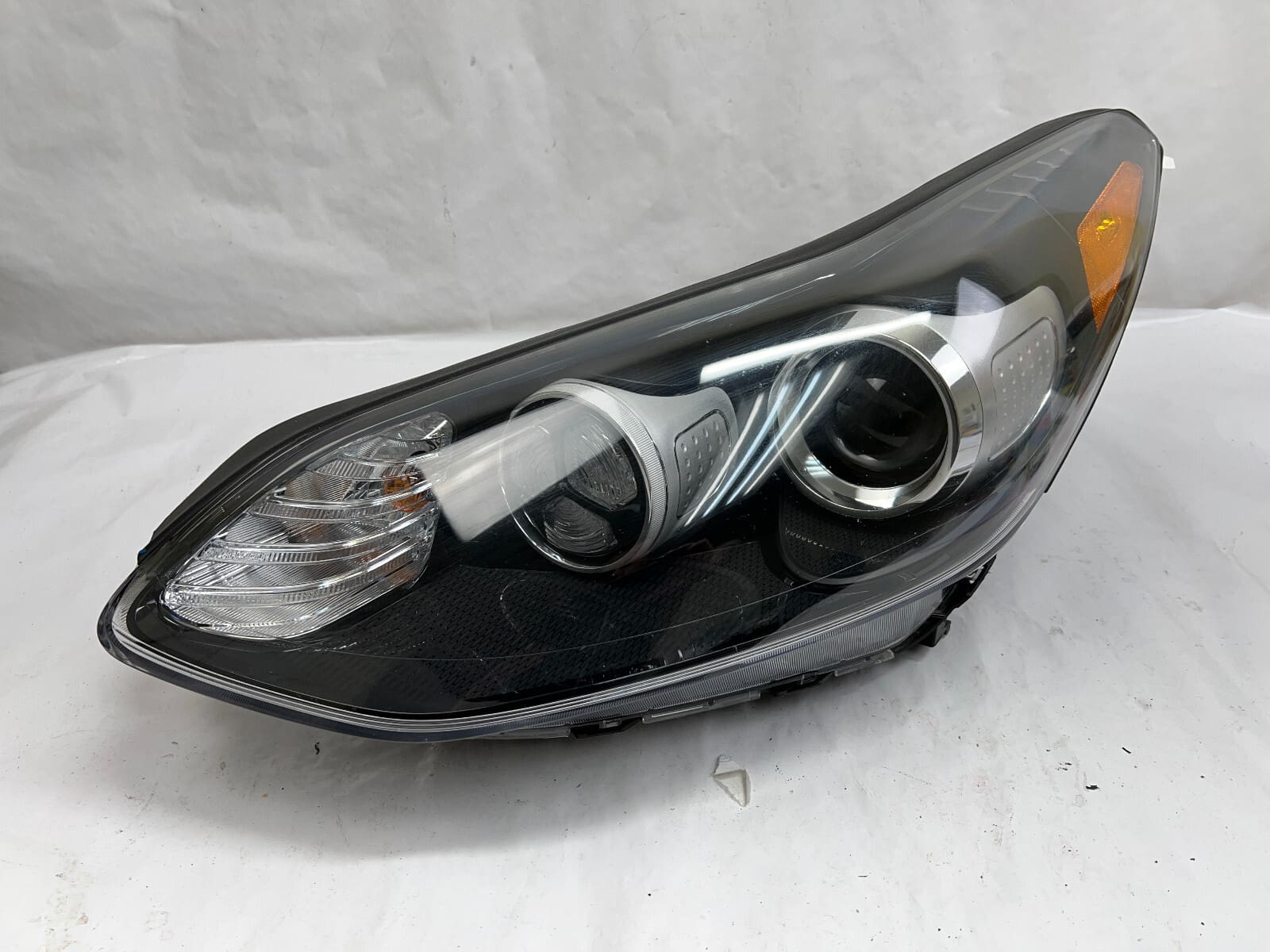 92101-d9 2017 2018 2019 kia sportage halogen led front left oem headlight