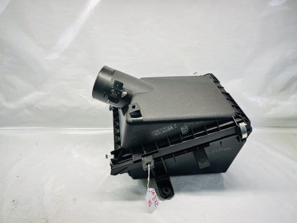 2011-2022 4RUNNER FJ CRUISER 2010-2019 LEXUS GX460 CLEANER INTAKE BOX OEM