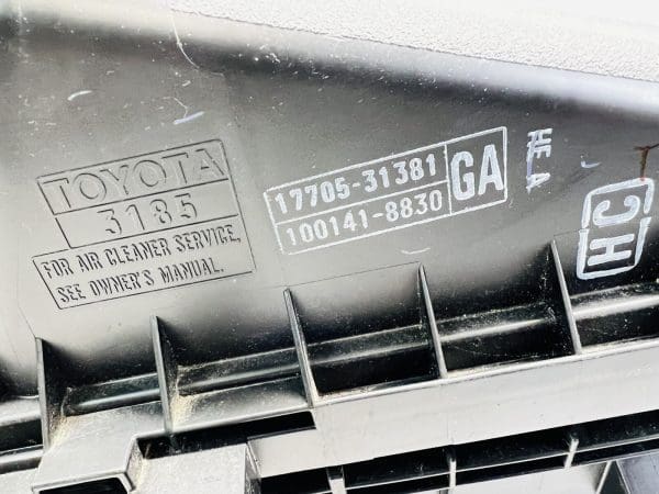 2011-2022 4RUNNER FJ CRUISER 2010-2019 LEXUS GX460 CLEANER INTAKE BOX OEM - Image 2