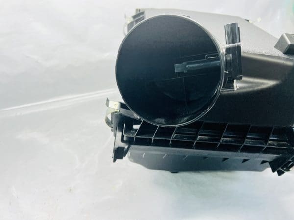 2011-2022 4RUNNER FJ CRUISER 2010-2019 LEXUS GX460 CLEANER INTAKE BOX OEM - Image 7
