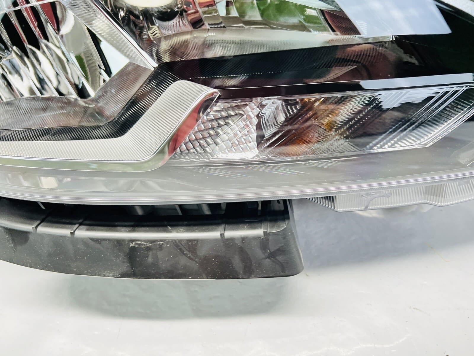 OEM 2016 2017 2018 2019 NISSAN SENTRA HALOGEN FRONT RIGHT HEADLIGHT 26010-3YU0A - Image 4