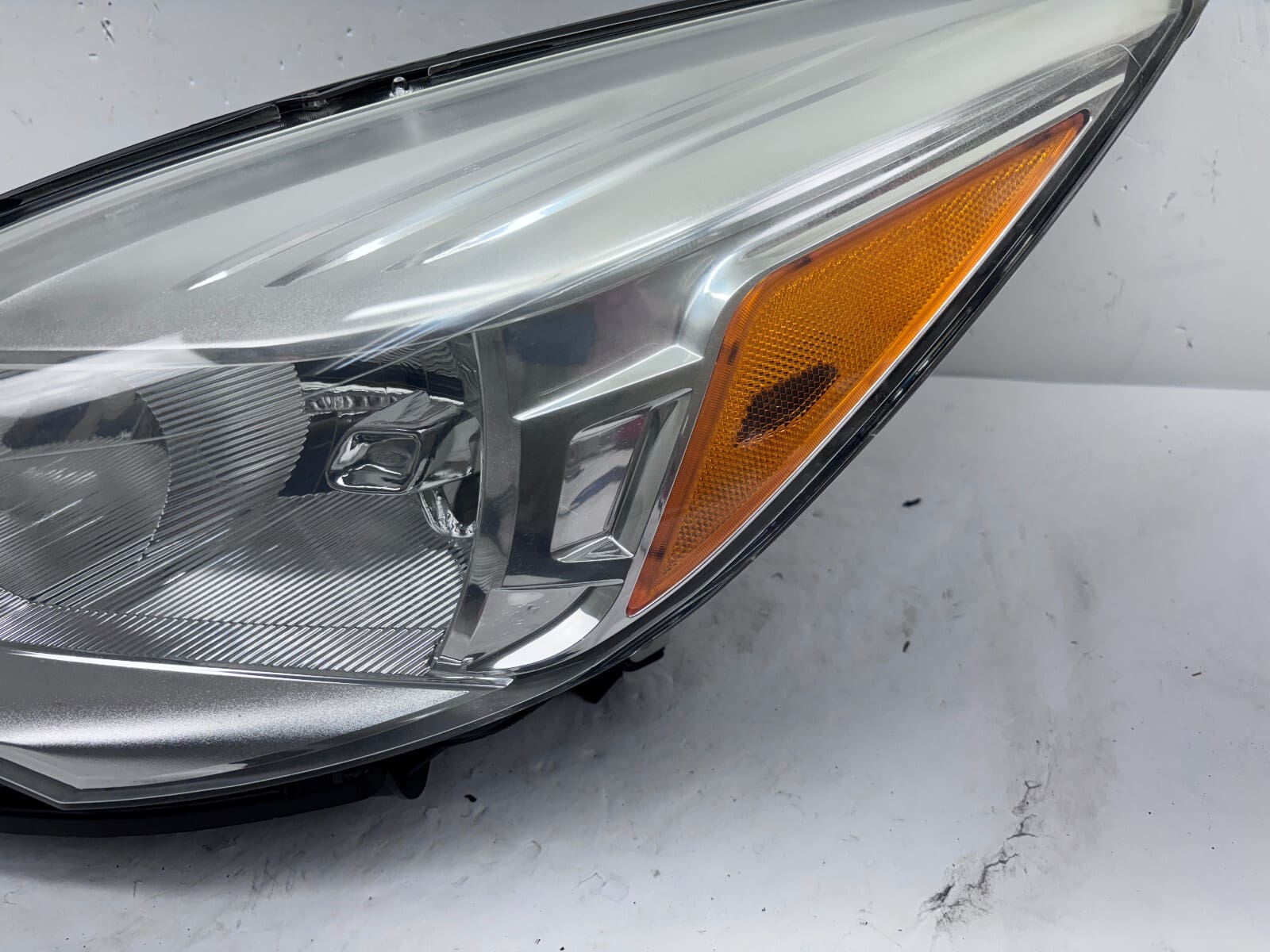 ALL TABS 2013 2014 2015 2016 FORD ESCAPE HALOGEN FRONT LEFT OEM HEADLIGHT - Image 4