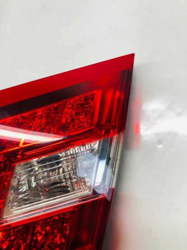 2010 2011 2012 2013 MERCEDES E CLASS REAR RIGHT OEM TAIL LIGHT E550 350 300 - Image 5