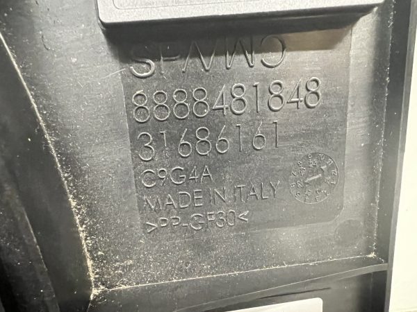 2019 2020 2021 2022 2023 VOLVO XC40 HYBRID OEM RADIATOR COOLING FAN - Image 4