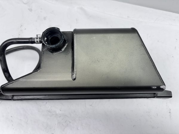 Aluminum Coolant Overflow Reservoir Tank For Nissan Skyline GTR R35 2009-2014 - Image 8