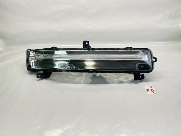 KA1B15A124A 2019 2020 2021 2022 LINCOLN NAUTILUS LED RIGHT OEM FOG RUNNING LIGHT