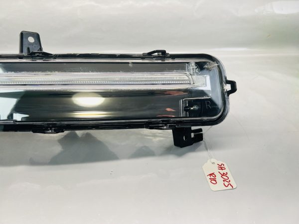 KA1B15A124A 2019 2020 2021 2022 LINCOLN NAUTILUS LED RIGHT OEM FOG RUNNING LIGHT - Image 2