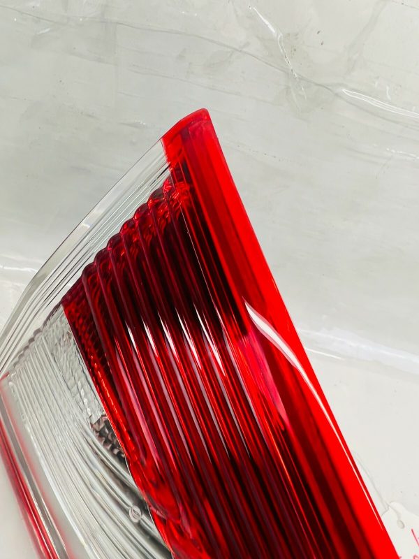 2013 2014 2015 2016 FORD ESCAPE REAR LEFT INNER OEM TAIL LIGHT - Image 6