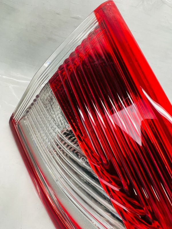 2013 2014 2015 2016 FORD ESCAPE REAR LEFT INNER OEM TAIL LIGHT - Image 7
